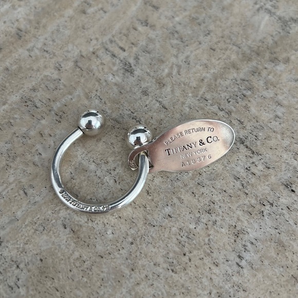 Tiffany & co - Picture 1 of 3